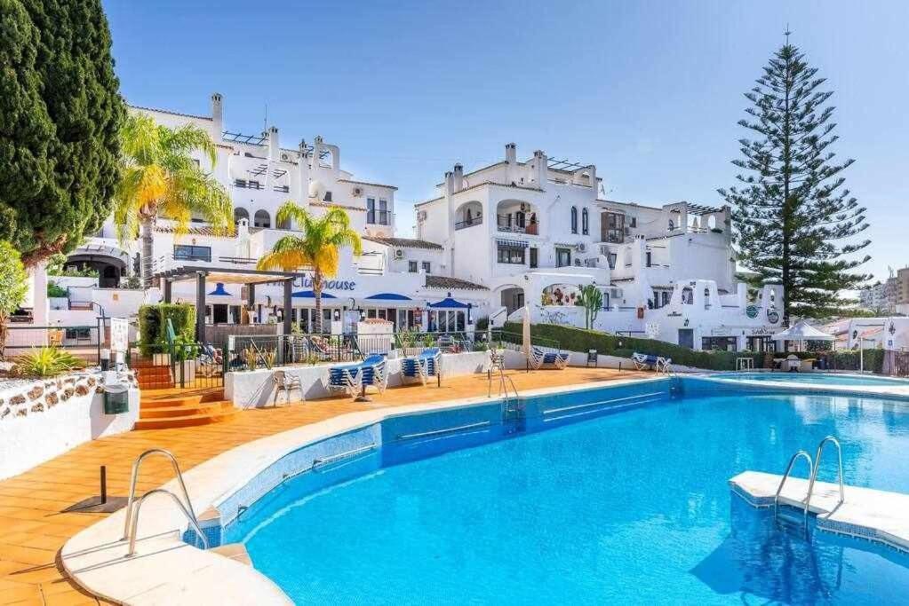 797 Hr - Pueblo Evita- Andalusian Apartment With Terrace. Benalmádena Εξωτερικό φωτογραφία